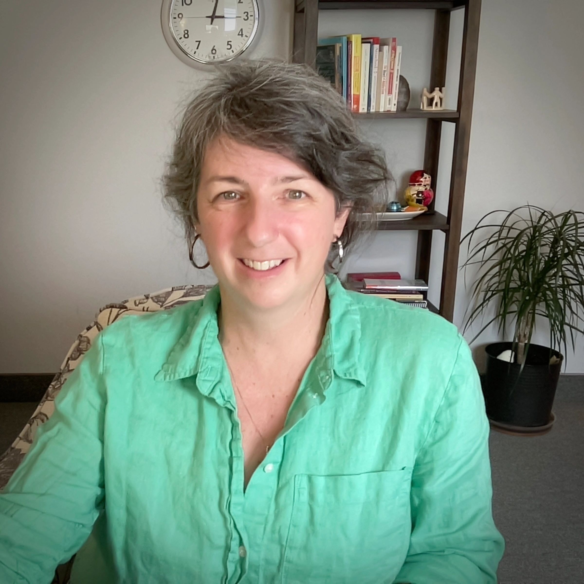 Amanda Dafoe, LICSW — therapist portrait
